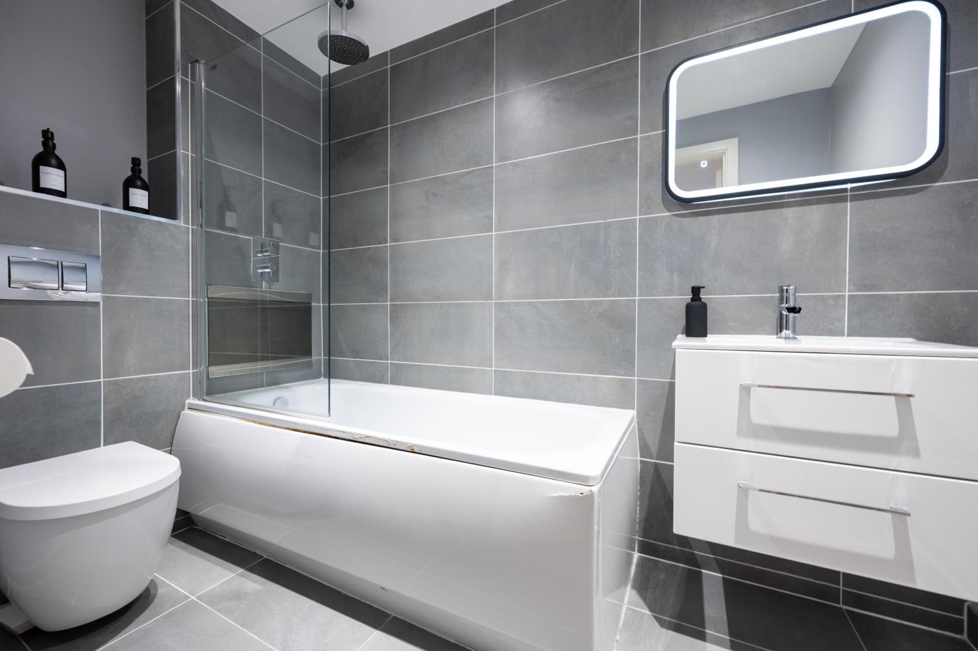 Luxury Apartment By Ocean Village Marina Southampton Kültér fotó