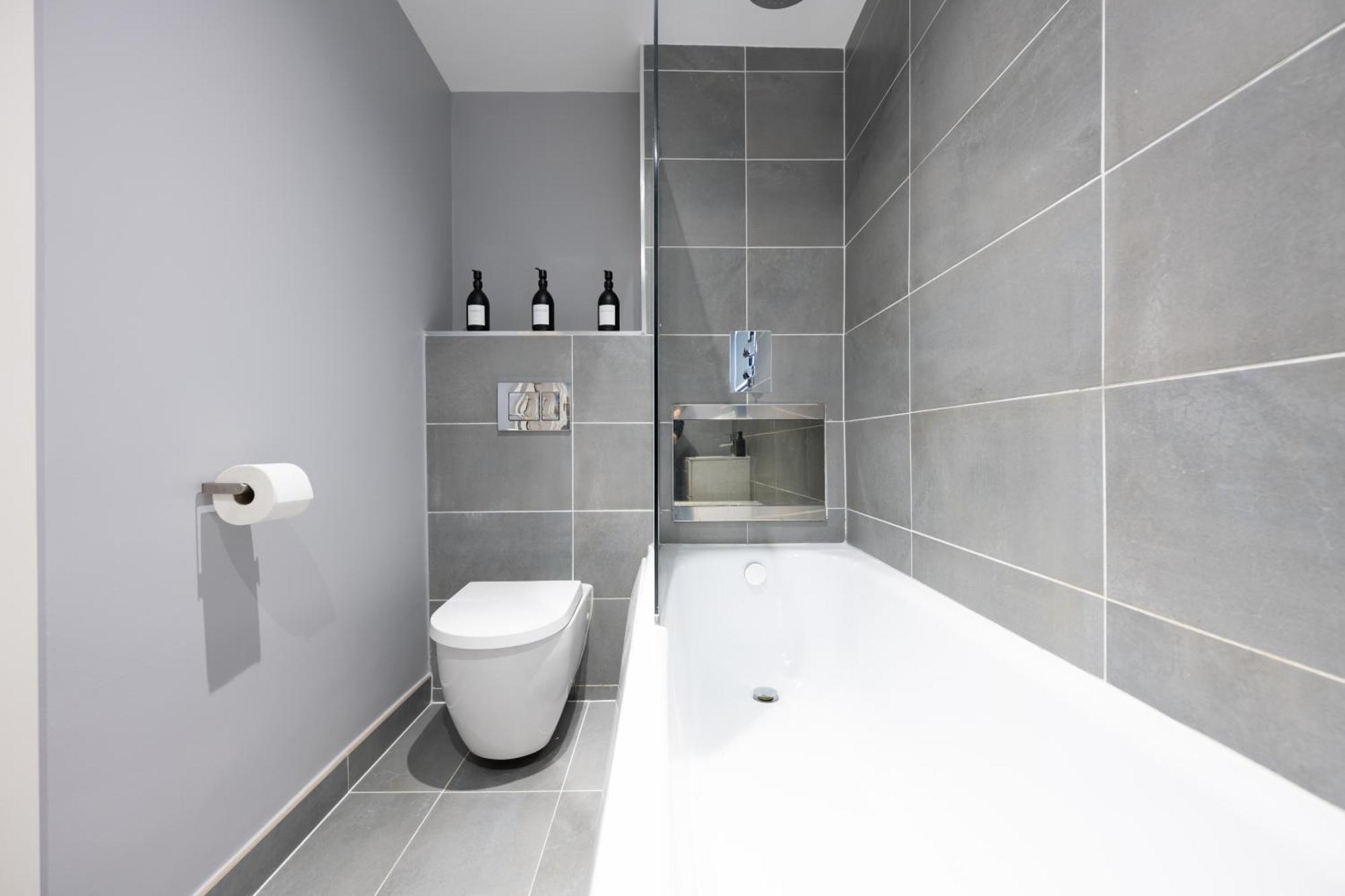 Luxury Apartment By Ocean Village Marina Southampton Kültér fotó